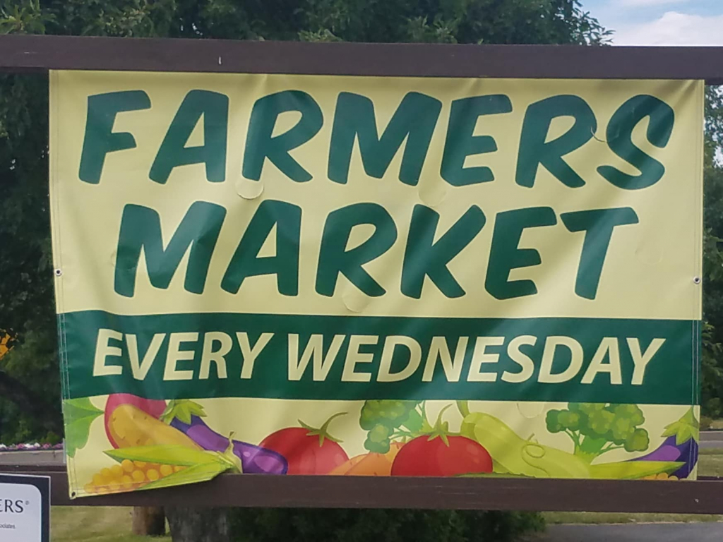 Bayberry Plaza Farmers Market Clay NY